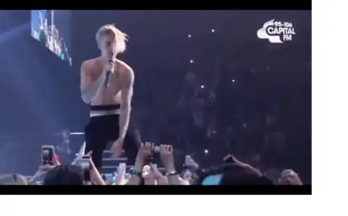 Justin_Bieber___Sorry_Hollywood_Whatsapp_Status_thumbnail.webp