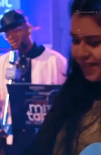 Me Teri Mahhobat Me Pagal Ho Javunga - Love Song Status